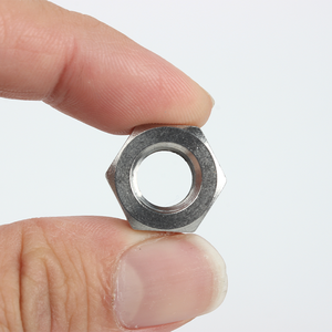 Mur baut pengunci otomatis baja tahan karat NF E 25-411 304 A2-70 serba logam, mur pengunci heksagonal berlubang ganda, mur pengunci heksagonal alur ganda - Product Image 3