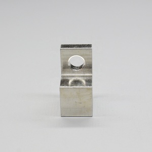 Nhà Sản Xuất Của Đa Chức Năng Hợp Kim Nhôm Lạnh Ép Dây Thiết Bị Đầu Cuối <span class=keywords><strong>Lug</strong></span> Loại Mông Kết Nối Cho Các Ứng Dụng Ô Tô - Product Image 3