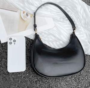 Bolso de Mano Nuevo para Mujer, Bandolera, Versátil, de Verano, Tipo Media Luna, con Cierre de Cremallera y Forro de Poliéster - Product Image 5