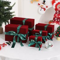 Boîte cadeau vide de luxe en velours bordeaux à texture, thème de Noël avec ruban vert, réutilisable et écologique, vente en gros