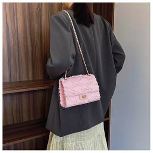 Proveedor de China 2024, bolsos vaqueros informales para <span class=keywords><strong>mujer</strong></span> con asa de cadena tejida, bolsos de hombro cruzados a la moda de verano para <span class=keywords><strong>mujer</strong></span>, venta al por mayor caliente - Product Image 6