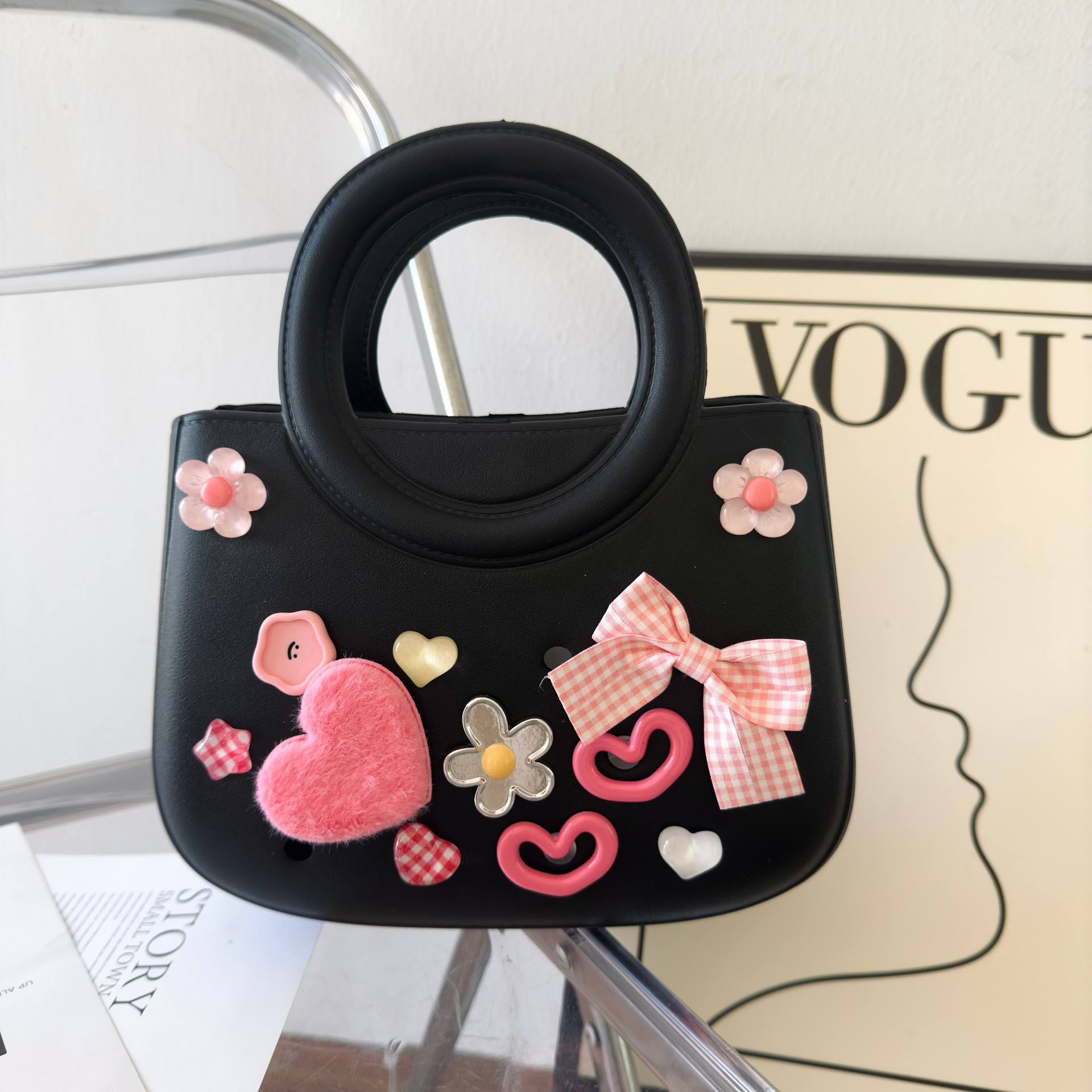 B3 noir-k forme de coeur