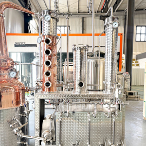 Alambic en cuivre <span class=keywords><strong>de</strong></span> 300 L, machine à distiller l'alcool multi-usages, système <span class=keywords><strong>de</strong></span> distillation <span class=keywords><strong>de</strong></span> spiritueux artisanaux avec colonne en cuivre - Product Image 4