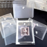 Enveloppe en plastique PP transparente avec impression UV personnalisée, pochette transparente réutilisable, emballage cadeau, enveloppe à rabat avec fermeture à bouton