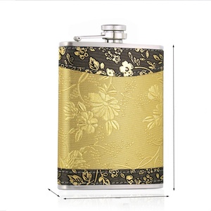 Gourde à liqueur portable en acier 8oz avec enveloppe en cuir, style gourde russe, pour la consommation d'alcool, idéale pour les fêtes, les voyages et les activités de plein air - Product Image 1