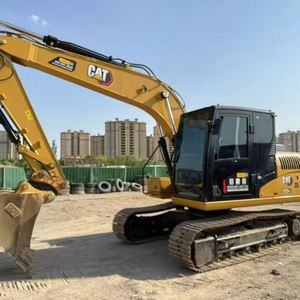 Mini-excavatrice sur chenilles Caterpillar 313 d'occasion, modèle 2024, 13000 kg, moteur inclus, excellent état, origine Japon, vente avec garantie 1 an - Product Image 1