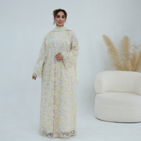 Zifeng OEM Nouvelle Collection Tendance Musulmane Moyen-Orientale Malaisienne Ensemble Trois Pièces Broderie Florale Tridimensionnelle