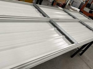 Máquina perfiladora de paneles de puerta de garaje seccional de acero galvanizado ajustable en ancho de 11-28 pulgadas, tipo Flatline Slimline Glacier - Product Image 5