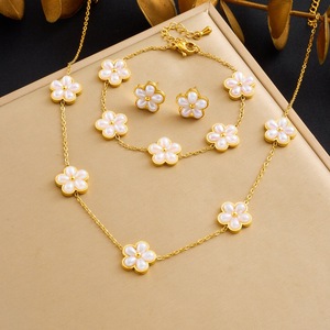 Flower Pearl Gold Plated Necklace <b>Bracelet</b> Earrings <b>Set</b> Women's Jewelry Gift Fashion Accessories - Product Image 1
