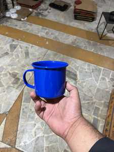 แก้วน้ำสแตนเลสเคลือบสีน้ำเงินแบบมีหูจับ สำหรับกาแฟ ชา ใช้กลางแจ้ง - Product Image 3