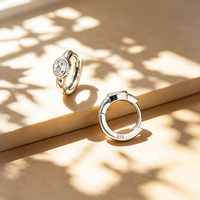 Bijoux fins de qualité supérieure, argent sterling 925, créoles ovales rondes en CZ, plaqué rhodium, créoles de 10 mm, bijoux personnalisés pour femmes, cadeau pour fille