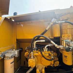 เกือบใหม่เอี่ยม ทรงพลัง รถขุดตีนตะขาบ Caterpillar 320D2 มือสอง ขนาด 20 ตัน สำหรับงานก่อสร้าง - Product Image 6