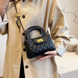 Tienda en Línea de Venta al por Mayor - Bolsos de Diseño de Lujo Hechos de Material PU con Decoraciones de Cadena para Mayor Comodidad de Transporte. 8903 - Product Image 5