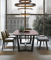 Chaise de salle à manger italienne moderne en cuir sur bois massif pour la maison et la salle à manger