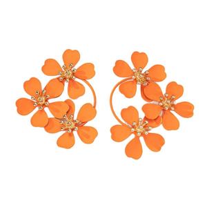 European American High-End Pastoral Style Camellia Stud Earrings Retro <b>Sweet</b> <b>Flower</b> Alloy for Women Fashion Trendy Gold Plated - Product Image 5