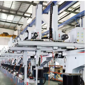 Machine d'injection de technologie robotique servo avec moteur à engrenages PLC intégré, dotée de robots articulés pour la préhension efficace du plastique - Product Image 2