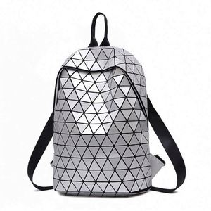 Muestra gratuita 2023 mochilas holográficas plateadas con brillantina para niñas, mini, personalizadas, de diseño de lujo para adolescentes - Product Image 2