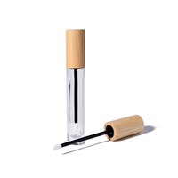 Tube de brillant à lèvres transparent et luxueux avec applicateur et couvercle en bambou, tube vide pour gloss à lèvres, base de gloss à lèvres