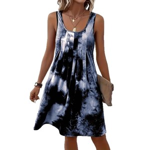 เดรสผ้าโพลีเอสเตอร์พิมพ์ลายมัดย้อมทรงปล่อยชายกระโปรงยาวคลุมเข่า คอกลม แขนกุด สไตล์ลำลองสำหรับผู้หญิง ซัมเมอร์ 2026 - Product Image 5