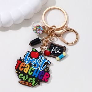 Porte-clés créatif en émail en forme de pomme, de cœur et de crayon <span class=keywords><strong>pour</strong></span> tableau noir en acrylique, idéal comme breloque de <span class=keywords><strong>sac</strong></span> <span class=keywords><strong>à</strong></span> <span class=keywords><strong>dos</strong></span> ou cadeau <span class=keywords><strong>pour</strong></span> amis - Product Image 3