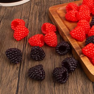 Venta Directa de Fábrica de Adornos de Fresa Silvestre Artificial, Accesorios de Fotografía, Decoraciones para Tiendas de Frutas, Modelos de Frambuesa Simulada - Product Image 5