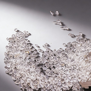 Vente en gros <span class=keywords><strong>de</strong></span> copeaux <span class=keywords><strong>de</strong></span> cristal <span class=keywords><strong>de</strong></span> quartz naturel transparent, <span class=keywords><strong>gravier</strong></span> <span class=keywords><strong>de</strong></span> quartz transparent poli en vrac pour la guérison et la décoration intérieure - Product Image 4