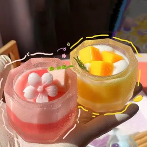 ของเล่นน้ำนมสตรอว์เบอร์รี่เค้กนมปั่นน่ารัก 1 ชิ้น ของเล่นเด็กผู้หญิง ทำจาก TPR นุ่ม ของขวัญสำหรับเด็กผู้หญิง - Product Image 4