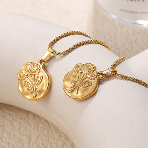 Collier pendentif rond gravé de fleurs, style luxe léger européen et américain, plaqué or 18 carats, en alliage de zinc, bijou cadeau pour femme - Product Image 1