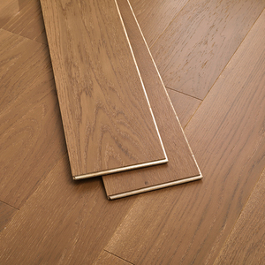 Parquet en bois d'ingénierie AVANTIMORA RoHS, chêne brossé multicouche, grade AB, finition UV, système T&G, largeur 15/3 mm, avec finition Apartment - Product Image 1