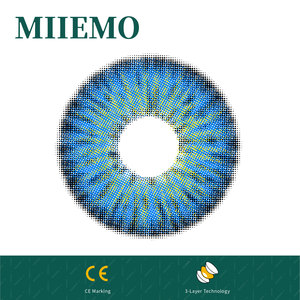 Lentilles de contact mensuelles à haute performance avec une clarté de vision améliorée et un confort durable - Product Image 3