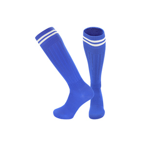 Nhà Máy Tùy Chỉnh Bóng Đá Grip Vớ Thoáng Khí Dài Thể Thao Thân Thiện Với Môi Chống Vi Khuẩn Giản Dị Mùa Đông Dệt Kim Cao Phi Hành Đoàn - Product Image 1