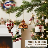 Boule de Noël en verre soufflé à la main, motif train, fournisseur de marque privée, ODM, chiot, gâteau, ballon, carrousel, cadeau à suspendre, en borosilicate, vente en gros