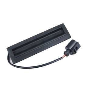 Interruptor de Apertura de Maletero Volkswagen 3B9827566D y 3B9827566A para Reparación o Reemplazo de Puerta Trasera - Product Image 1