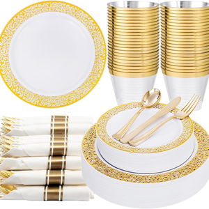 Ensemble de vaisselle jetable en plastique blanc avec verres à vin à bord doré, couteaux, fourchettes, serviettes - Vaisselle personnalisable pour fêtes - Product Image 5
