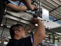Machine à percer latérale à 4 broches pour le travail du bois JIYU CS-2800, pour le fraisage de tenons, mortaises, rainures en V, queue d'aronde et perçage de tiroirs