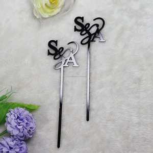 Tùy chỉnh được thiết kế Monogram Tên đám cưới khuấy bên thanh sự gian lận Gậy handmade đám cưới màu đen Acrylic uống stirrers - Product Image 4
