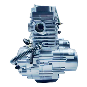 ซัพพลายเออร์น้ำมันเบนซิน Loncin เครื่องยนต์มอเตอร์ไซค์ 200 ซีซี ระบายความร้อนด้วยน้ำ ชุดประกอบเครื่องยนต์ 5 เกียร์ ชุดกระบอกสูบ CG200 อะไหล่รถสามล้อ CDI 200 - Product Image 3