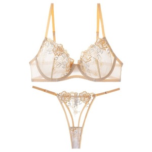 Ensemble de lingerie sexy pour jeune femme, respirant, en dentelle florale, séchage rapide, style français ajouré, sans couture, soutien-gorge push-up sans armatures, très demandé - Product Image 1