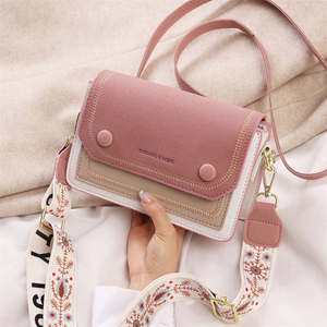 <span class=keywords><strong>Borsa</strong></span> a tracolla da donna inclinata con decorazione con nappine alla moda con motivo a filo in stile bohémien macramè Mini PU Designer - Product Image 2