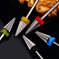 Foret à ongles triangulaire à coupe verticale, outil de manucure, accessoires pour perceuse électrique, foret à ongles en carbure de tungstène 3/32 OEM ODM, vente chaude
