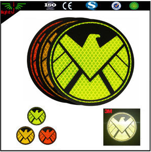 Glow in dark baby on board livello di diamante riflettente sportello d'<span class=keywords><strong>auto</strong></span> rim attenzione decalcomanie <span class=keywords><strong>adesivi</strong></span> per <span class=keywords><strong>auto</strong></span> sportive riflettori di sicurezza segni - Product Image 5