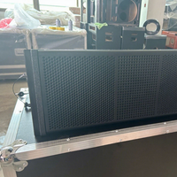 Système de sonorisation Line-Array Performance avec deux enceintes pleine gamme de 8 pouces et un caisson de basses de 18 pouces, disponible en version CA pour la location et l'utilisation en église