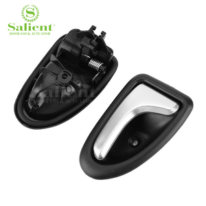 <span class=keywords><strong>Renault</strong></span> ricambi auto maniglia interna maniglia porta con 8200915598 e romatura per Opel Vivaro <span class=keywords><strong>Renault</strong></span> traffico - Product Image 3