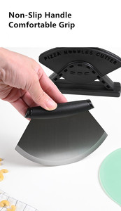 Buone manopole in acciaio inox taglia <span class=keywords><strong>Pizza</strong></span> con supporto verticale a lama affilata per tagliare croste e crostate - Product Image 4