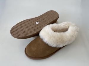 ODM OEM <span class=keywords><strong>Pantoufles</strong></span> d'hiver en fourrure d'agneau pour femmes avec mousse à mémoire de forme, bottes de neige antidérapantes - Product Image 6