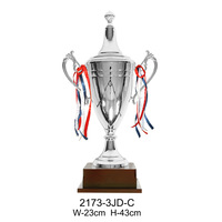 Base en bois populaire de haute qualité en métal couleur argent trophée de football de basket-ball de football de grande taille trophée de volley-ball souvenir