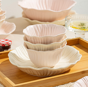 Vaisselle en porcelaine gaufrée écologique personnalisable, motif floral, couleurs pastel, durable, pour hôtels et services de restauration (vente en gros) - Product Image 3