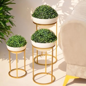 Pot de fleurs en métal blanc le plus vendu pour la maison, le jardin, la terrasse, le balcon, le bureau et la décoration intérieure, disponible au meilleur prix - Product Image 2