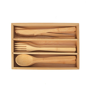 Set di posate in bambù riutilizzabili extra spesse per casa, ristoranti e negozi, con coltello, forchetta e cucchiaio in bambù - Product Image 1