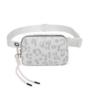 Bolso de Pecho Deportivo de Moda con Cierre Metálico, Bolso de Cintura Mini Lu Lu para Mujer, Riñonera con Logotipo Personalizado - Product Image 1